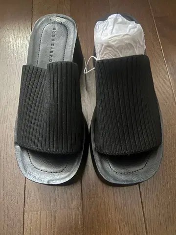 로리팜스 블랙 플랫폼 샌들