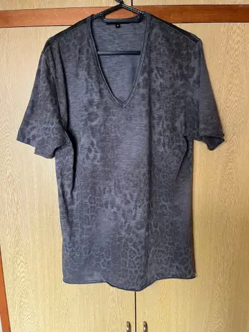 y2k 쉘락 레오파드 V넥 셔츠 시크 스타일 vkei