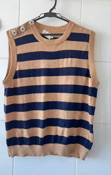 루즈한 사이즈 니트 베스트 베이지 x 네이비 100% 울