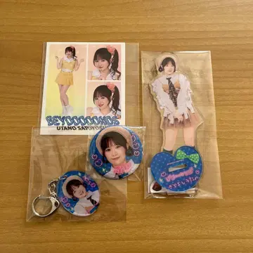 모바가챠 BEYOOOOONDS 사토요시 우타노 굿즈 세트