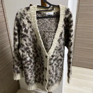 레오파드 무늬 가디건