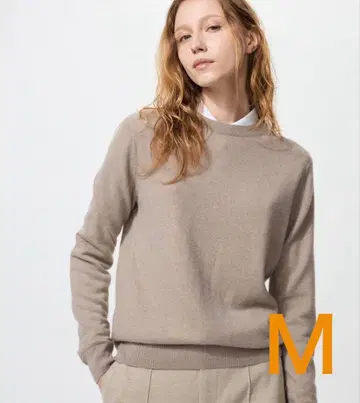 [이번 시즌 새상품] 캐시미어 크루넥 스웨터 베이지 M