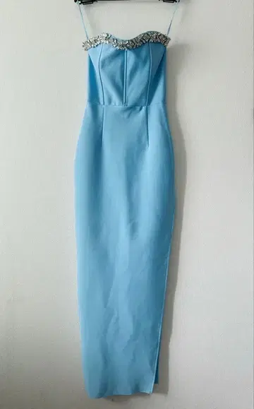 비쥬 부착 타이트 드레스