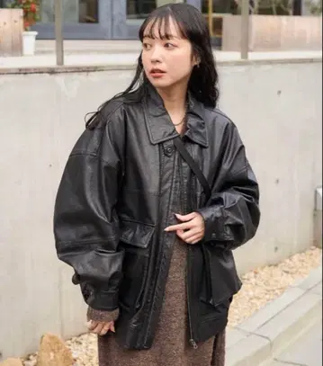 프릭스스토어 FREAK'S STORE 인조 가죽 블루종 자켓