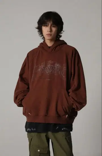 MASONPRINCE 락 스타일 데미지 & 페인트 가공 후드티