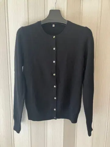 무인양품 블랙 M 사이즈 캐시미어 가디건