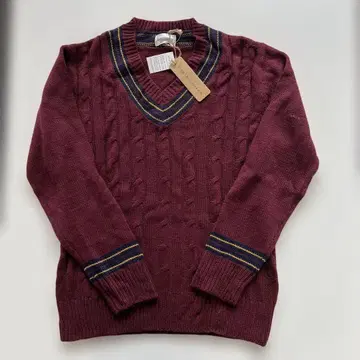 Glenmist V넥 스웨터 미사용 새상품