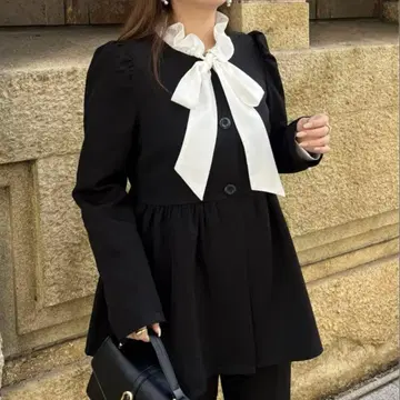 프로즈 베일 노카라 페플럼 자켓 블랙