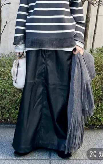 니코앤드 - 레더라이크 타이트 롱 스커트