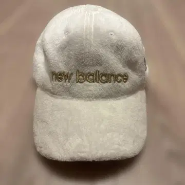 new balance 후아후아 캡 화이트