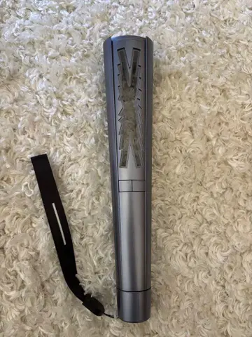 실버 응원봉 스트랩 포함