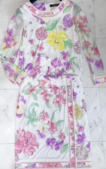 LEONARD 플라워 주얼 패턴 원피스 34