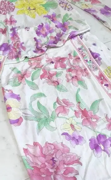 LEONARD 플라워 주얼 패턴 원피스 34