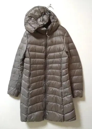 UNIQLO 울트라 라이트 다운 여성 롱 코트 후드 부착 ( M )