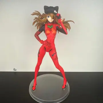 아스카 피규어 빨간색 의상 살루트