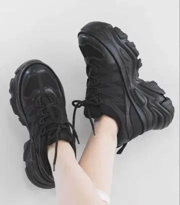 PAGE BOY 플랫폼 청키 스니커즈 통굽 M 사이즈 블랙