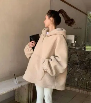 새상품급 BIRTHDAY BASH 후드티 보아 플리스 풀오버 S