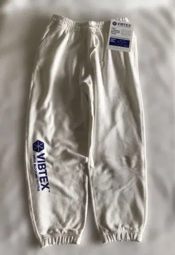 새상품 VIBTEX 육중한 스웨트 팬츠 L 화이트