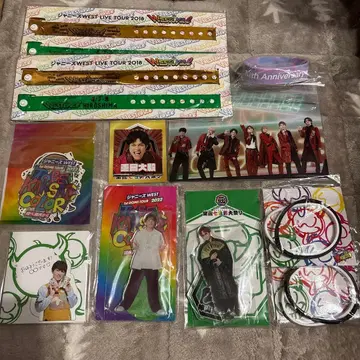 쟈니즈 WEST WEST. 굿즈 모음 카미야마 토모히로 카미쨩