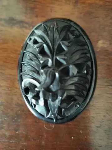 영국 앤티크 제트 브로치