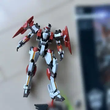 BANDAI ARX-8 LAEVATEN 레바테인