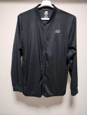 New Balance 블랙 나일론 자켓 XL