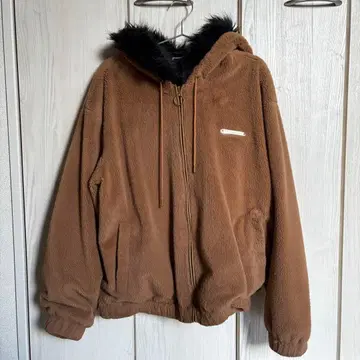 브라운 플리스 자켓 MOBB