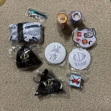 요루시카 투어 도작재연 가챠 9종