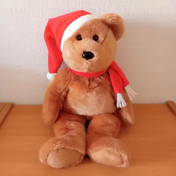 산타 모자 달린 브라운 봉제 인형 곰