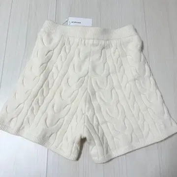 Achive 니트 숏팬츠 아이보리 M 사이즈