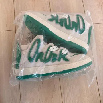 화이트/그린 로고 스니커즈