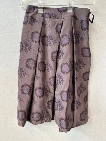 플라워 무늬 브라운 플레어 스커트 사이즈 38