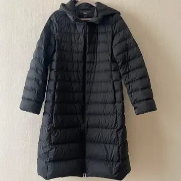UNIQLO 울트라 라이트 다운 롱 코트 (후드 탈부착 가능)