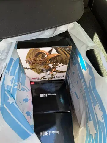 Monsters LEGION 라의 익신룡