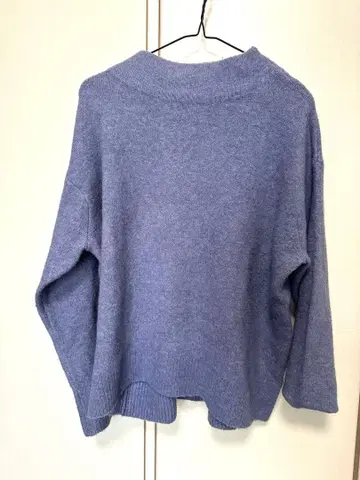 수플레얀 하이넥 스웨터 UNIQLO