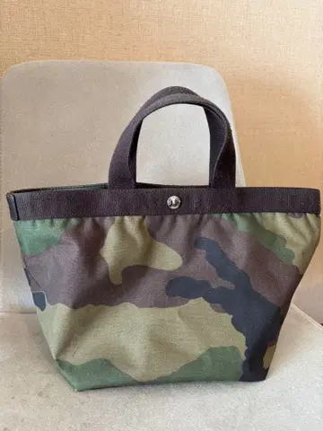 정품 에르베샤 펠리에 978N 나일론 데이팩 ML 사이즈 카모 패턴