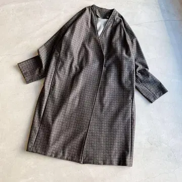 다마 컬렉션 체크 코트 코디건 카키