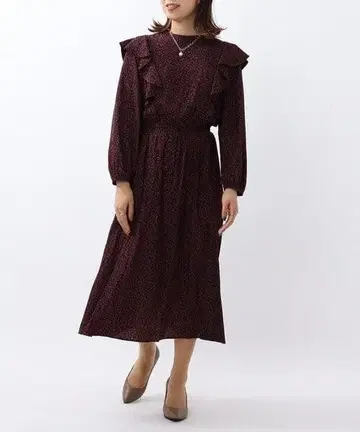 프릴 달린 다크 레드 꽃무늬 원피스