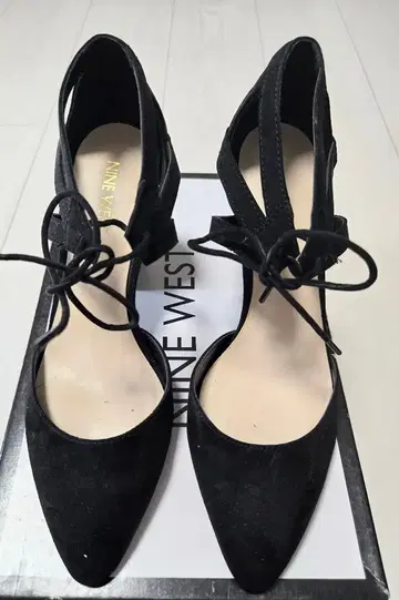 Nine West 블랙 스웨이드 하이힐