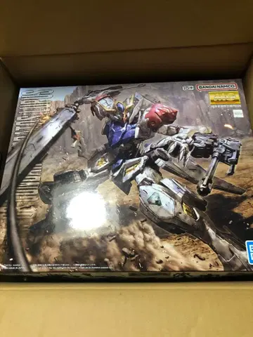 MG 1/100 건담 발바토스 루프스