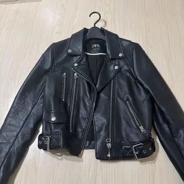 ZARA 블랙 라이더 자켓 EU36