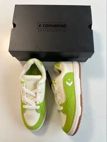 26.5CONVERSE SKATEBOARDING TWOTONE SK OX