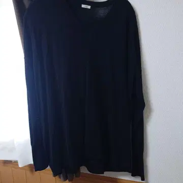 IENA 블랙 V넥 긴팔 니트