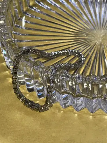 엘레강트 실버 다이아몬드풍 팔찌 테니스 블레스