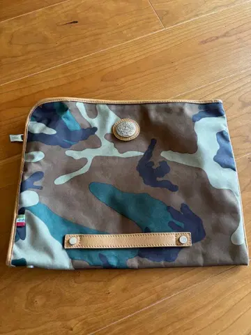 오로비안코 카모플라쥬 클러치백