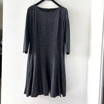 그레이 7부 소매 무릎 아래 원피스 면접 졸업식 입학식