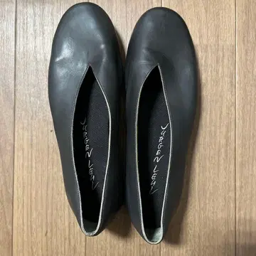 요건 레일 펌프스 23.5cm