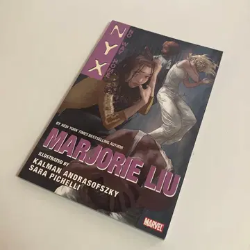 아메리칸 코믹스 영어 NYX: NO WAY HOME