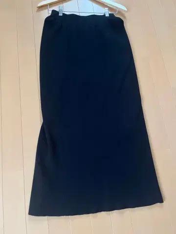 새상품급 글로벌 워크 리브 니트 스커트 M 허리밴딩 내로우 스커트