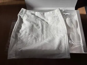 화이트 브라이덜 이너 C65